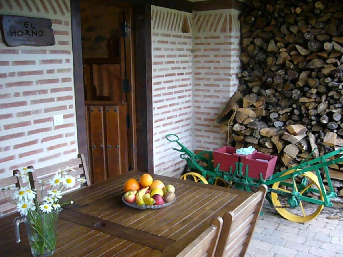 Apartamentos Rurales Casa Lafuente Luquiano Exterior foto